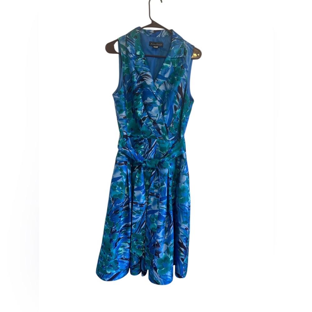 Jessica Howard Blue and Green Patterned Midi DressNWOT
